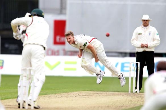 LANCASHIRE COUNTY CRICKET CLUB Emirates Old Trafford Lancashire v Leicestershire LV= County Championship Division Two, 14/06/15 James Faulkner bowling